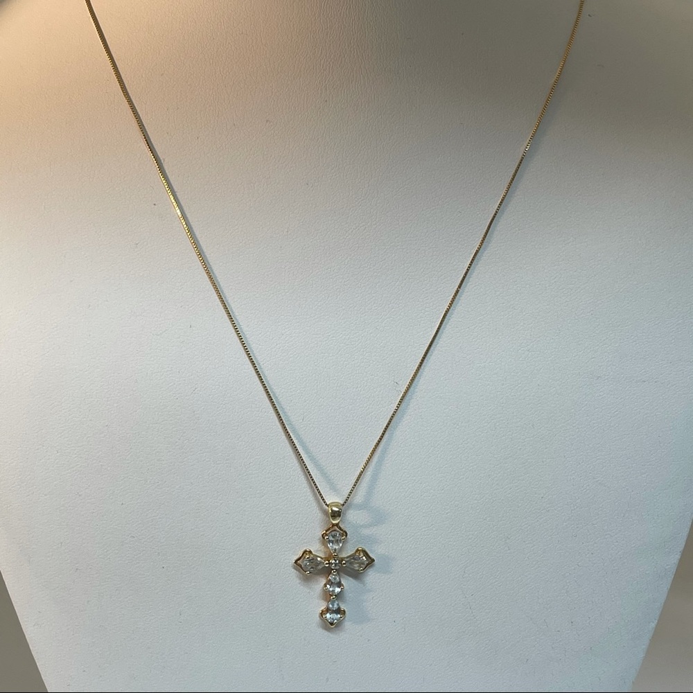 14KT SOLID GOLD chain with Cross & Genuine Diamond